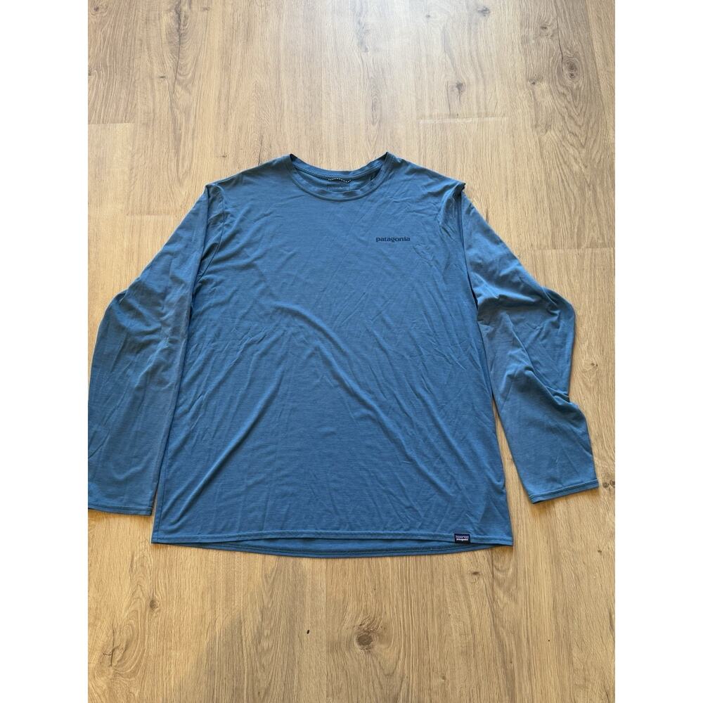 Patagonia Long Sleeve Crew Neck Graphic Pullover Men’s XL Blue